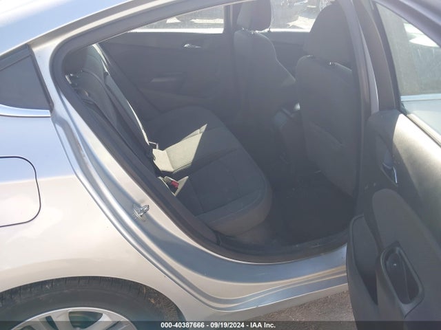 Chevrolet Cruze Lt Auto 2018 1G1BE5SM9J7136362 Image 8