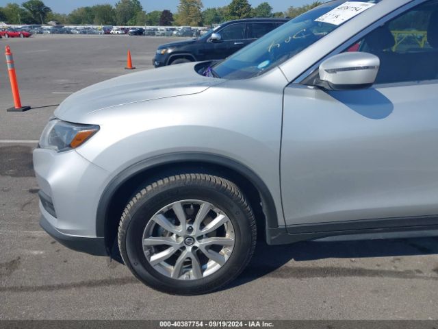 KNMAT2MV5KP516197 Nissan ROGUE SV