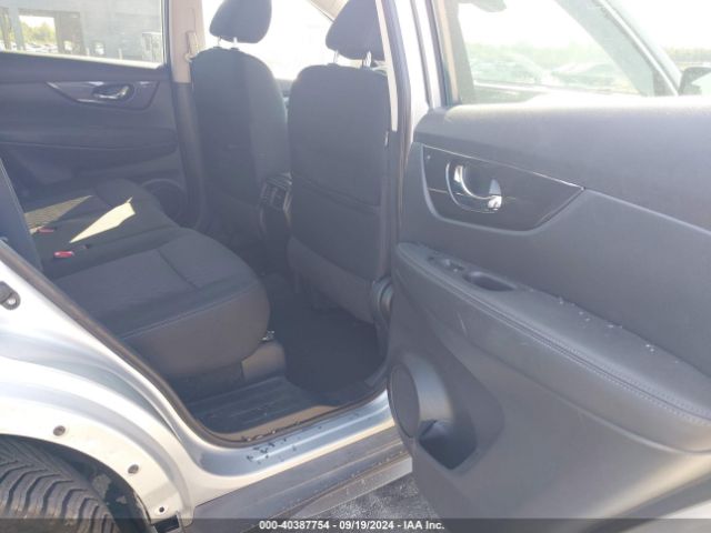 KNMAT2MV5KP516197 Nissan ROGUE SV