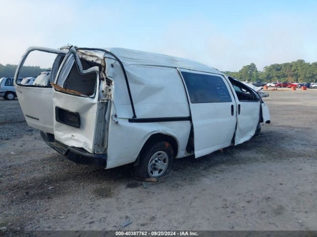 1GCWGFCF0F1102376 Chevrolet Express 2500 Work Van