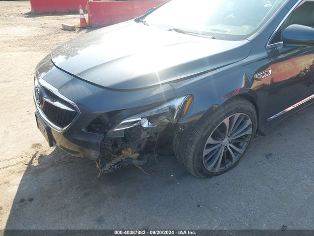 1G4ZR5SS0HU177415 Buick Lacrosse Premium