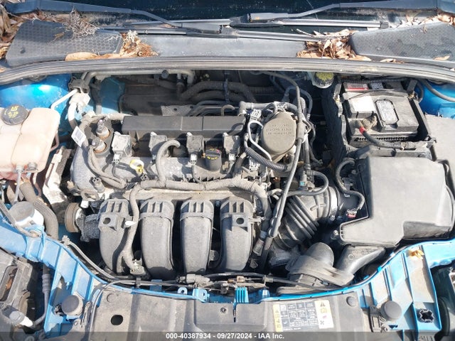 Ford FOCUS SE 2016 1FADP3F22GL309717 Image 10