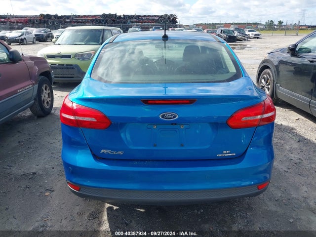 Ford FOCUS SE 2016 1FADP3F22GL309717 Image 6