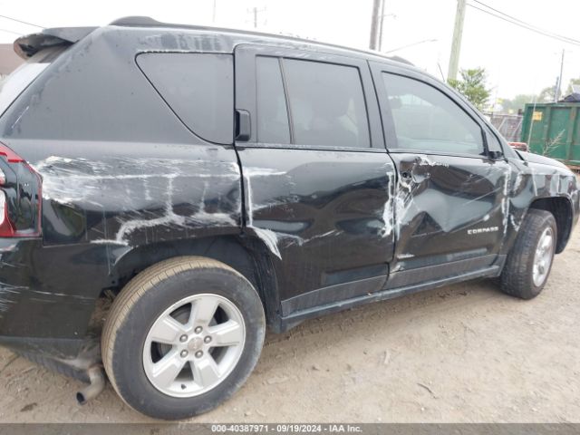1C4NJCEA6HD213223 Jeep Compass Latitude Fwd