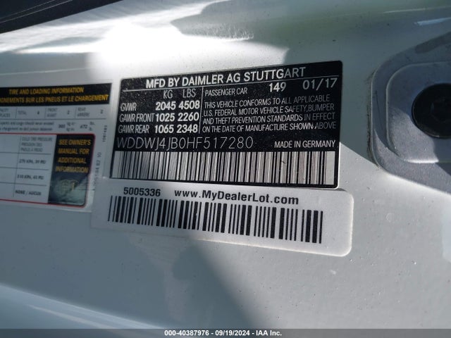 WDDWJ4JB0HF517280 Mercedes-Benz C 300