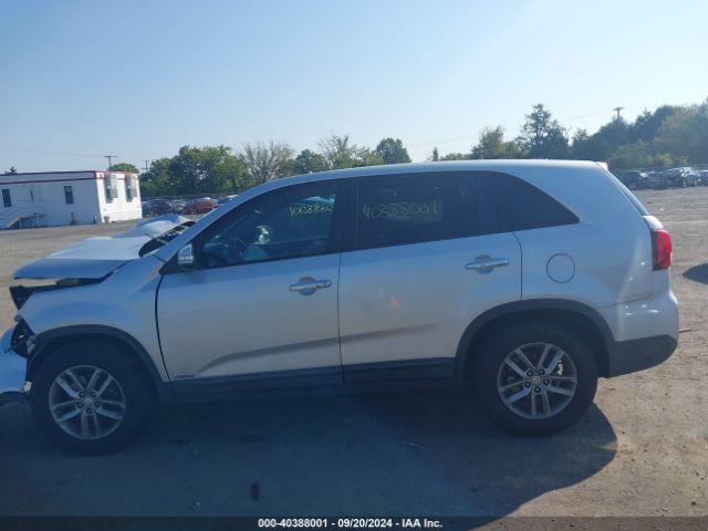 5XYKTCA69EG527086 KIA SORENTO LX