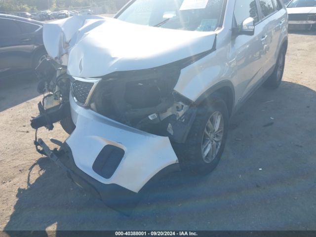 5XYKTCA69EG527086 KIA SORENTO LX