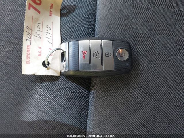 KNDCC3LC3H5083434 KIA NIRO EX