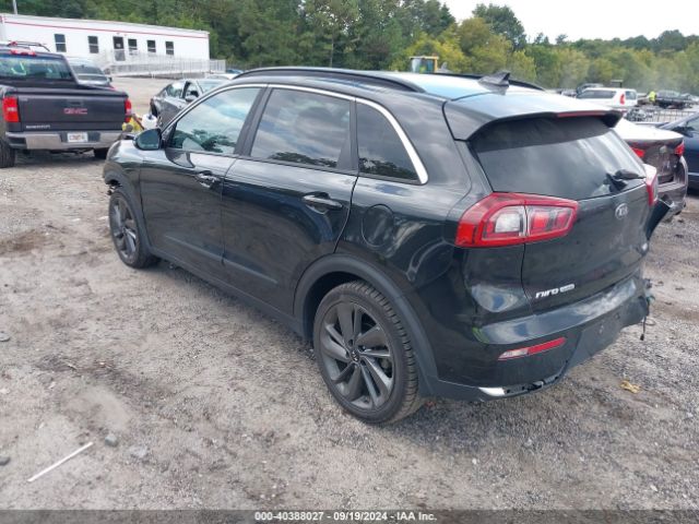 KNDCC3LC3H5083434 KIA NIRO EX