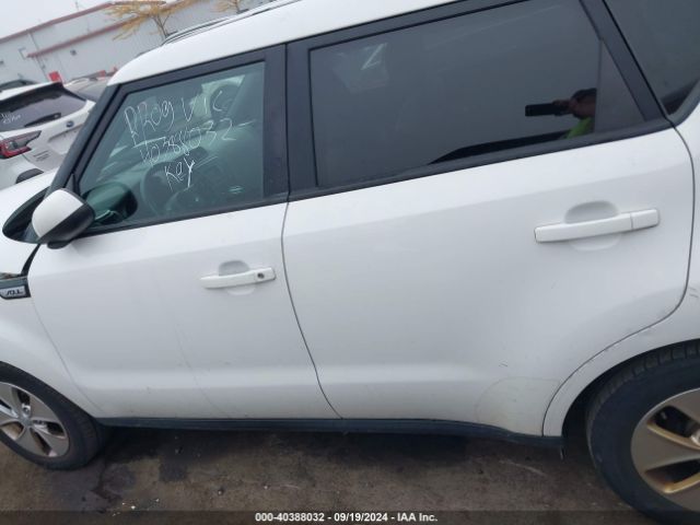 KNDJN2A21G7250723 KIA Soul