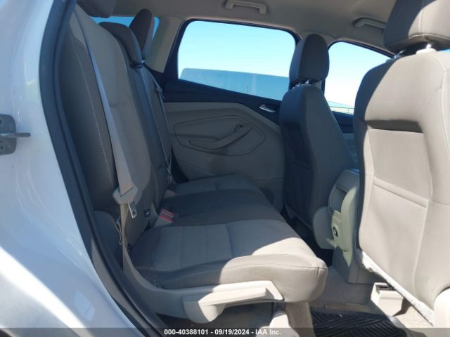 1FMCU0GX0EUB73288 Ford ESCAPE SE