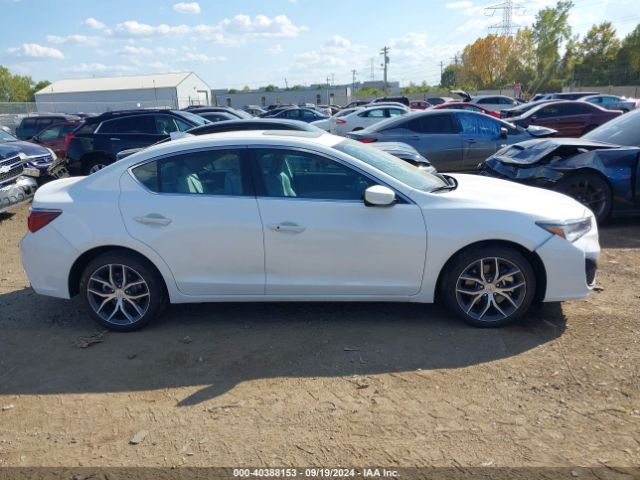 19UDE2F78NA001841 Acura Ilx Premium Package