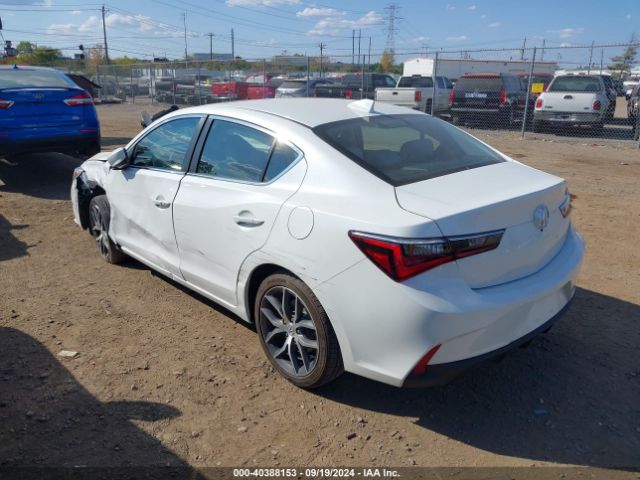 19UDE2F78NA001841 Acura Ilx Premium Package