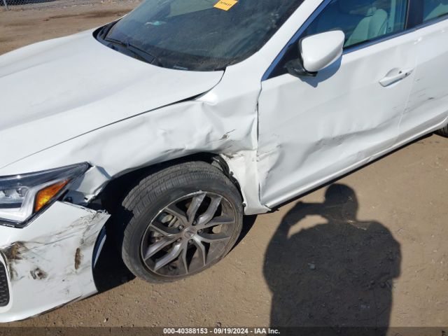 19UDE2F78NA001841 Acura Ilx Premium Package