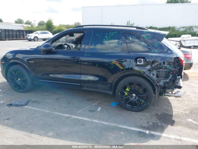 WP1AE2A26HLA75182 Porsche Cayenne E-hybrid S Platinum Edition