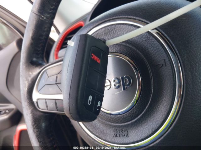 ZACCJBCT2GPE30306 Jeep Renegade Trailhawk