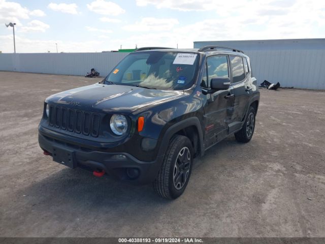 ZACCJBCT2GPE30306 Jeep Renegade Trailhawk