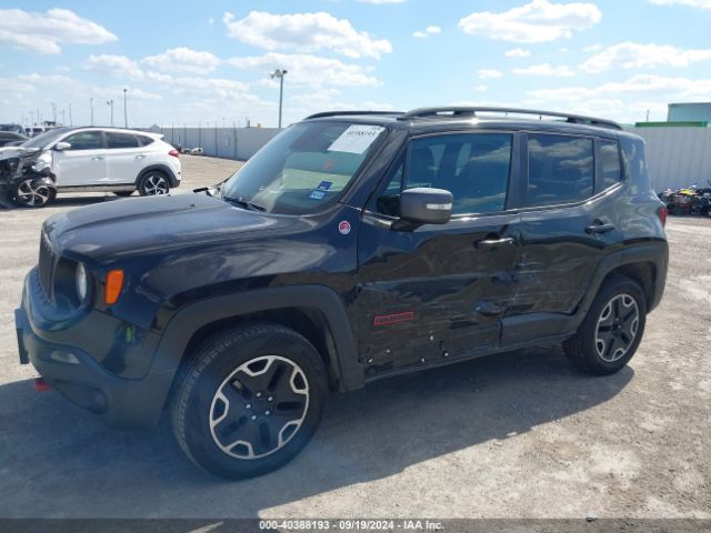 ZACCJBCT2GPE30306 Jeep Renegade Trailhawk