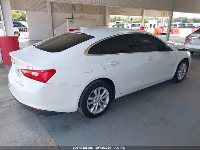 1G1ZE5ST8HF123432 Chevrolet MALIBU 1LT