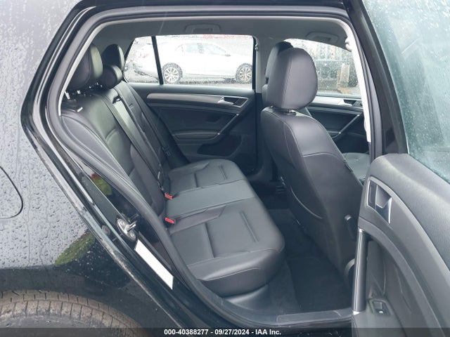 3VW217AU6FM045169 Volkswagen Golf Tsi S 4-door