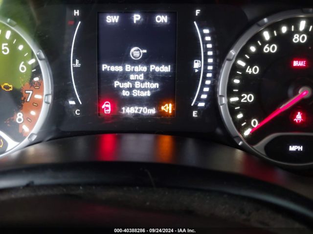 ZACCJBAB5HPG08978 Jeep Renegade Sport 4x4