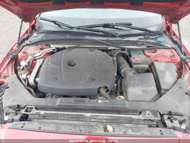 7JRA22TK6KG010020 Volvo S60 T6 Momentum