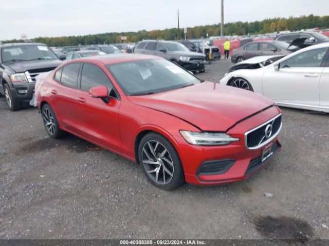 7JRA22TK6KG010020 Volvo S60 T6 Momentum