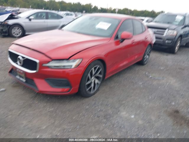 7JRA22TK6KG010020 Volvo S60 T6 Momentum
