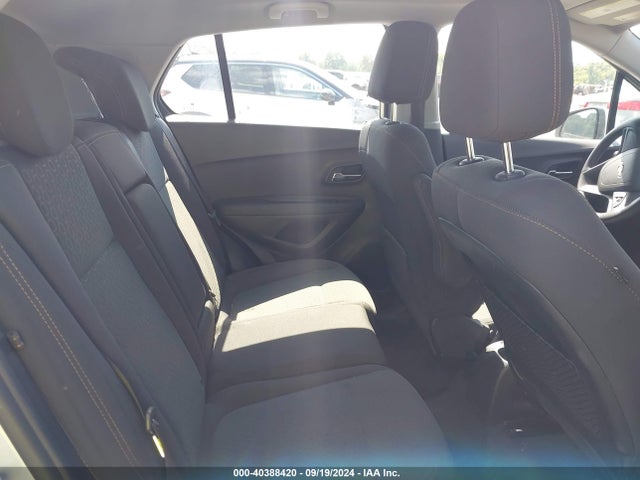 Chevrolet TRAX LS 2018 3GNCJKSB0JL213241 Image 8