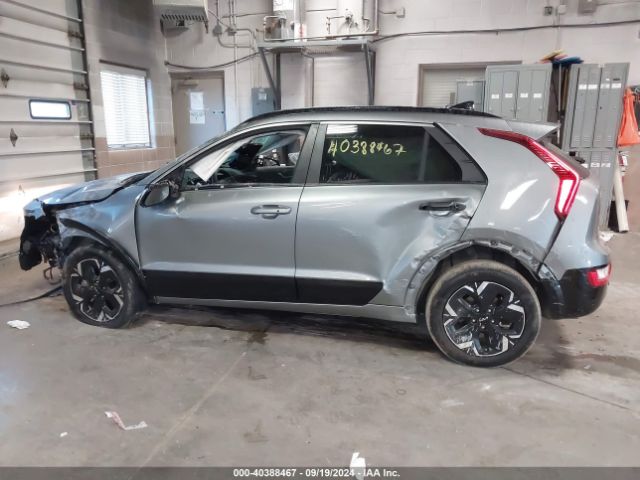 KNDCR3L14P5029555 KIA Niro Ev Wind