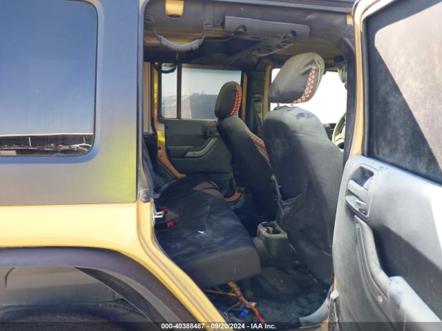 1C4BJWDG4EL227939 Jeep Wrangler Unlimited Sport