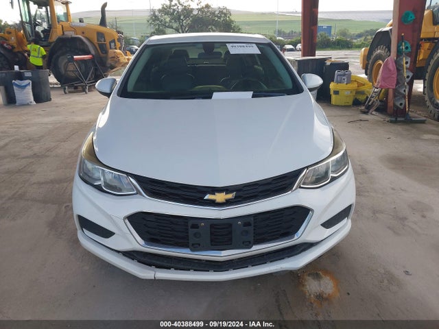 1G1BC5SM4H7188997 Chevrolet Cruze Ls Auto