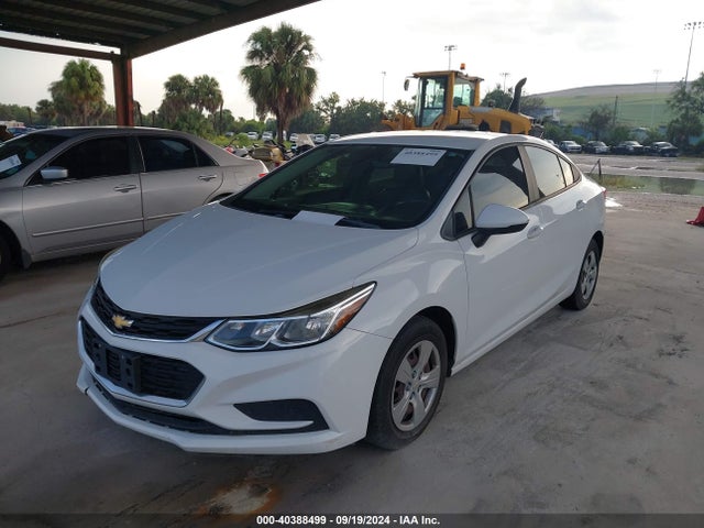 1G1BC5SM4H7188997 Chevrolet Cruze Ls Auto