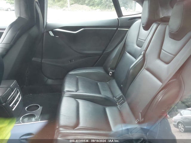 5YJSA1H24EFP64847 Tesla Model S P85d