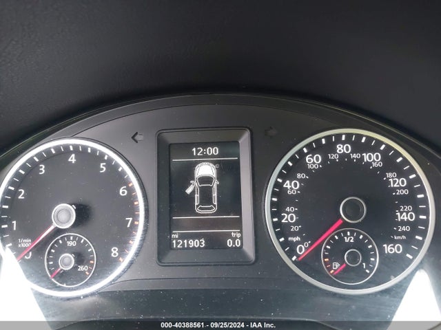 WVGAV7AX2FW580430 Volkswagen Tiguan Sel