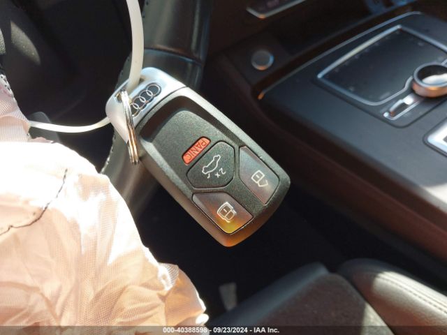 WA1BNAFY5K2141080 Audi Q5 45 Premium