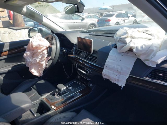 WA1BNAFY5K2141080 Audi Q5 45 Premium