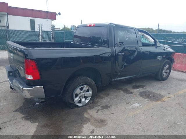 3C6RR7KT7MG710096 RAM 1500 Classic Tradesman  4x4 5'7 Box