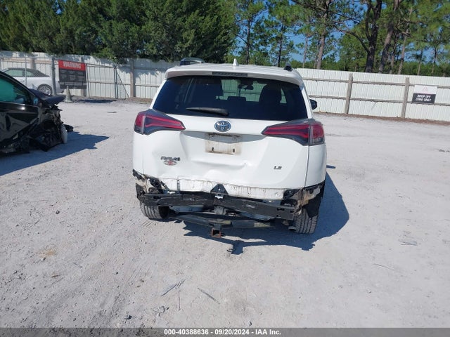 Toyota RAV4 LE 2017 JTMZFREV7HJ701462 Image 16