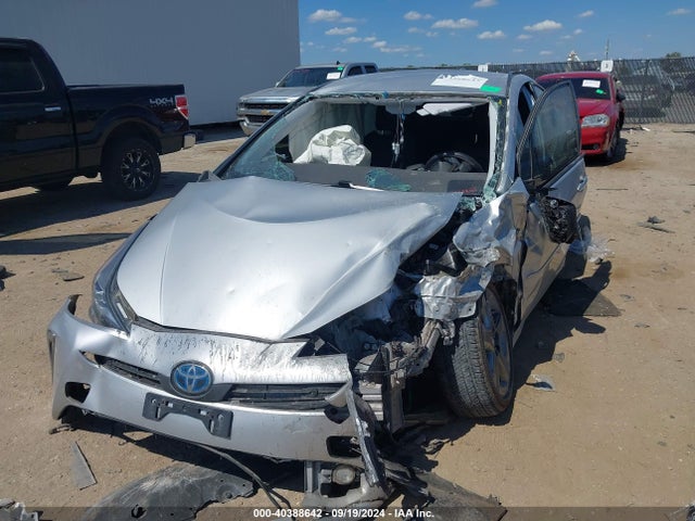 Toyota PRIUS XLE 2022 JTDKAMFU0N3155144 Image 2