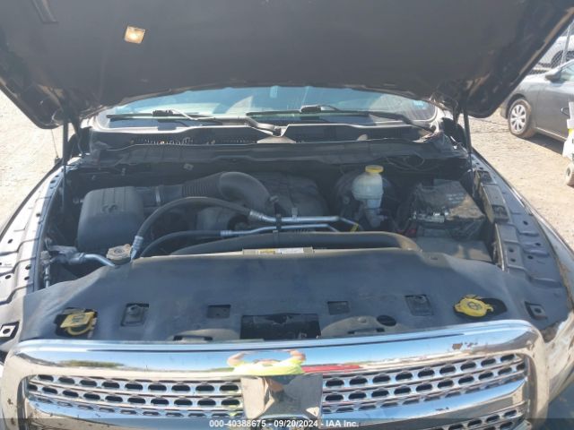 1C6RR7NT7HS689342 RAM 1500 Laramie  4x4 5'7 Box