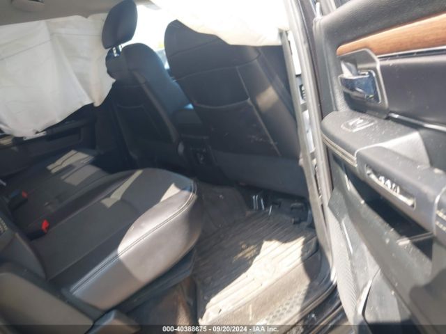 1C6RR7NT7HS689342 RAM 1500 Laramie  4x4 5'7 Box