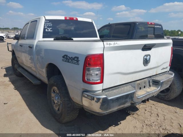 3C6UR5CL3KG514683 RAM 2500 Tradesman  4x4 6'4 Box