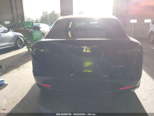 5YJ3E1EB3KF231350 Tesla Model 3 Long Range/performance