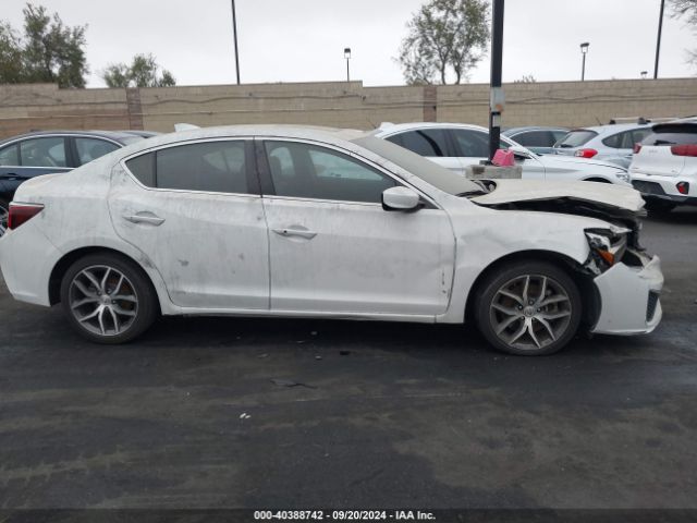 19UDE2F78KA012933 Acura Ilx Premium Package/technology Package