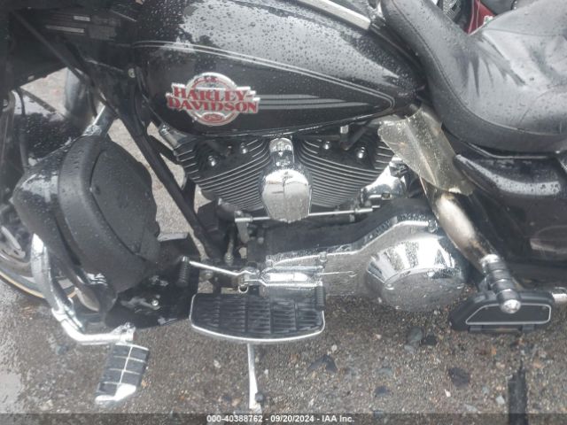 2005 HARLEY-DAVIDSON FLHTCUI 1HD1FCW1X5Y633794 Photo 8