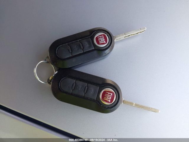 2012 FIAT 500 3C3CFFBRXCT183946 Photo 10