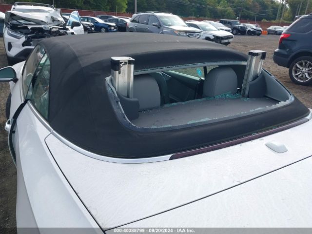 WAUYNGF51JN014975 Audi A5 2.0t Premium
