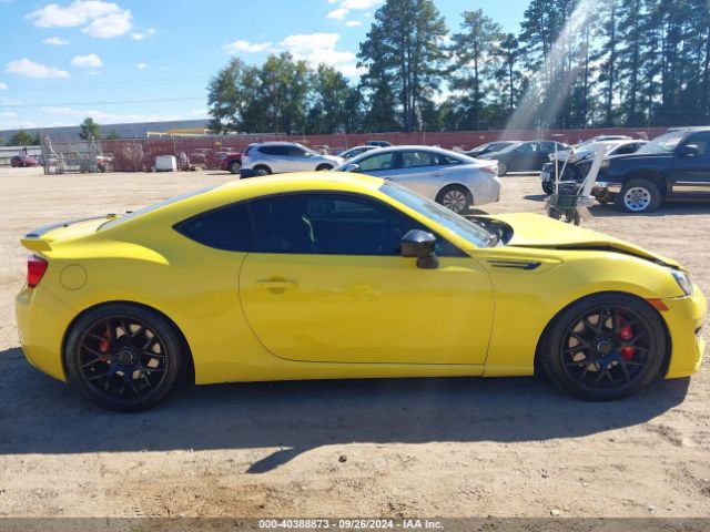 JF1ZCAC11H9601116 Subaru Brz Series. Yellow