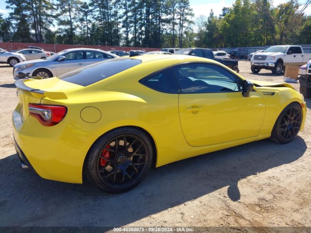 JF1ZCAC11H9601116 Subaru Brz Series. Yellow